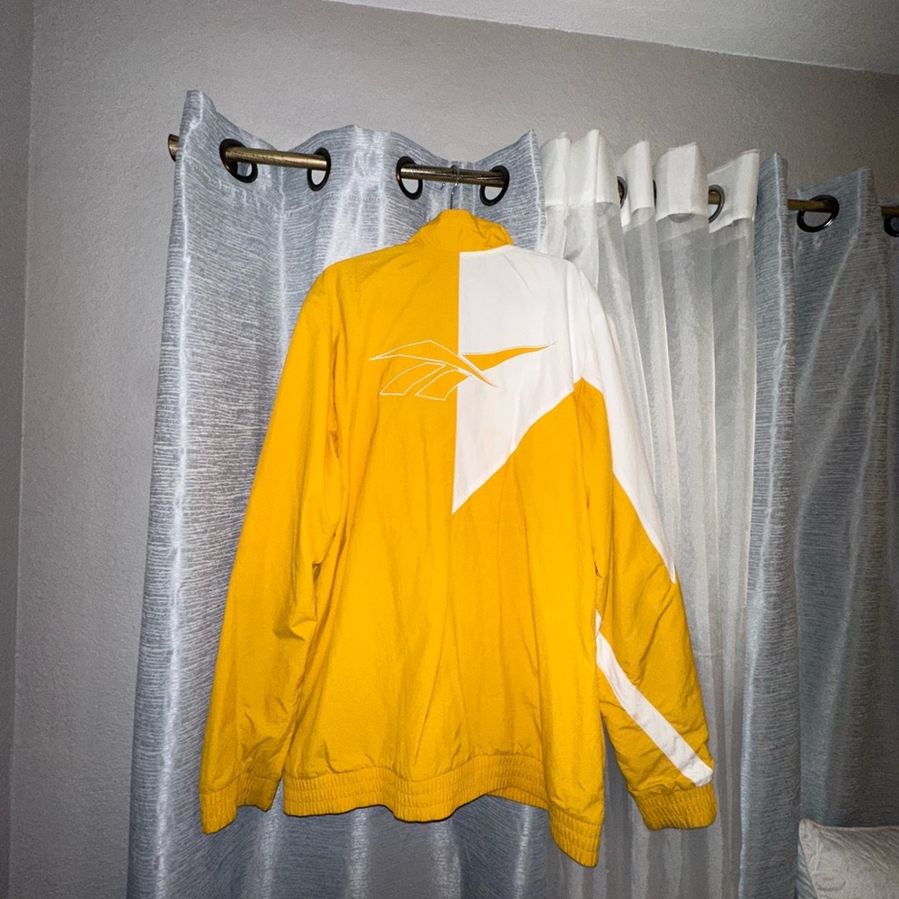 Vintage Reebok track jacket - Picture 6 of 7